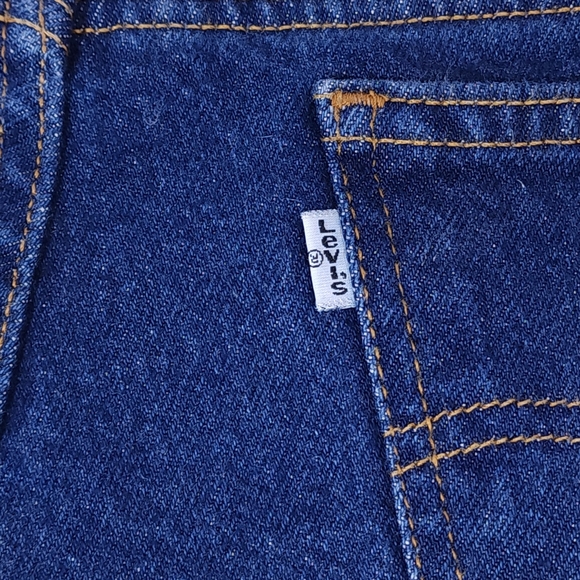 Vintage Levi Strauss Relaxed Fit Tappered Leg Men's Jeans Size 34 X 34 Dark Blue - Picture 9 of 12